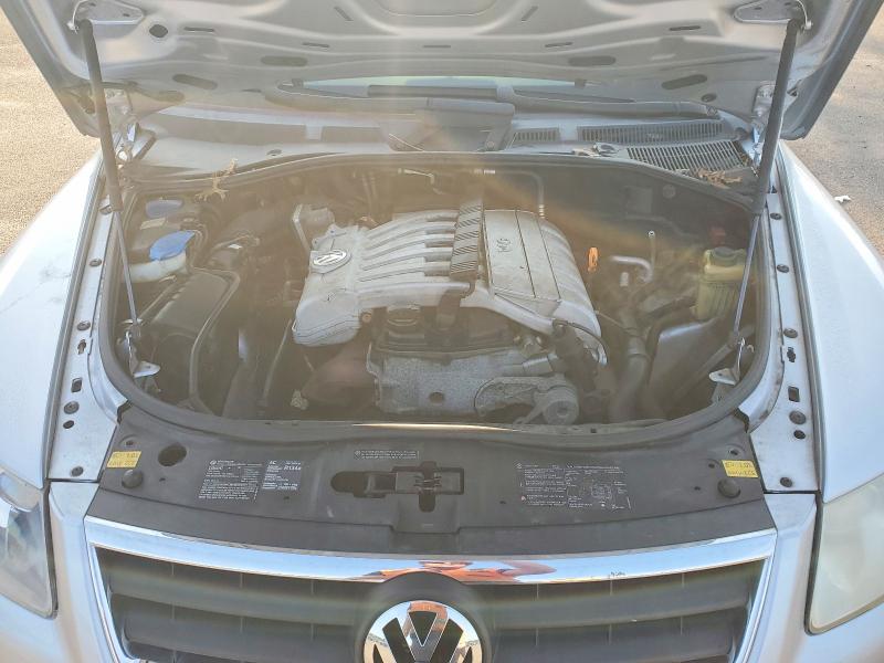 Продажа на аукционе авто 2007 Volkswagen Touareg, vin: WVGZE77L27D013798, номер лота: 61882456