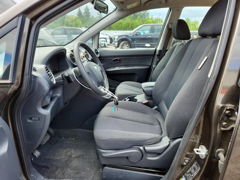 61792946 :رقم المزاد ، KNAHG8A80A7302105 vin ، 2010 Kia Rondo مزاد بيع