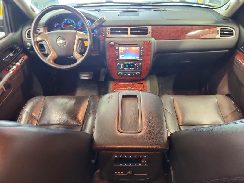 2014 Chevrolet Suburban მანქანა იყიდება აუქციონზე, vin: 1GNSCKE01ER106780, აუქციონის ნომერი: 61282296