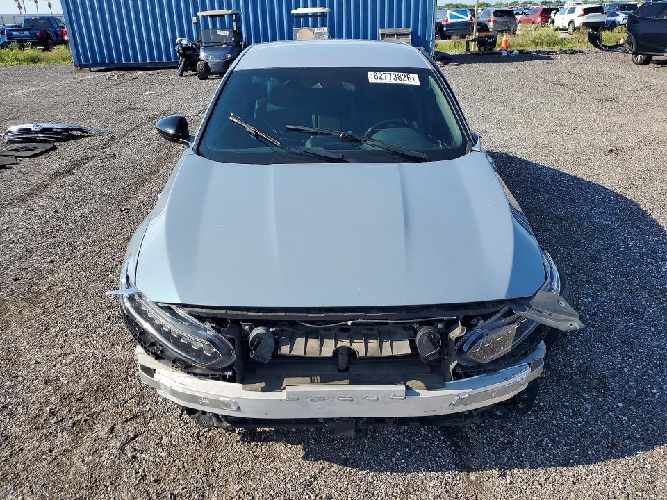 Продажа на аукционе авто 2022 Honda Accord, vin: 1HGCV3F21NA010371, номер лота: 62773826