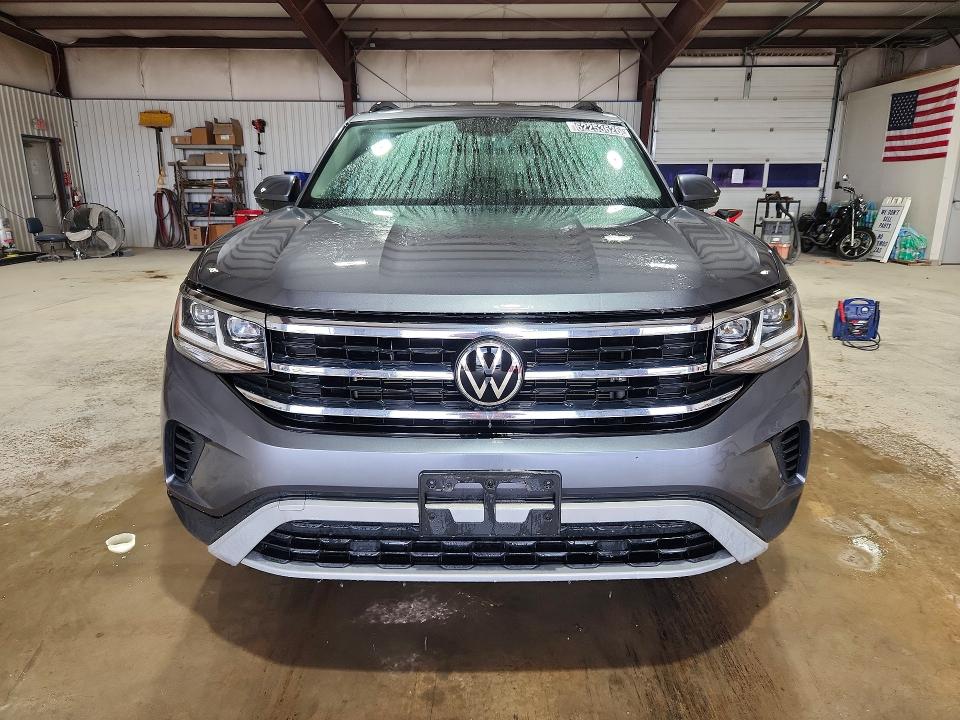 62253626 :رقم المزاد ، 1V2DP2CA3NC527435 vin ، 2022 Volkswagen Atlas مزاد بيع