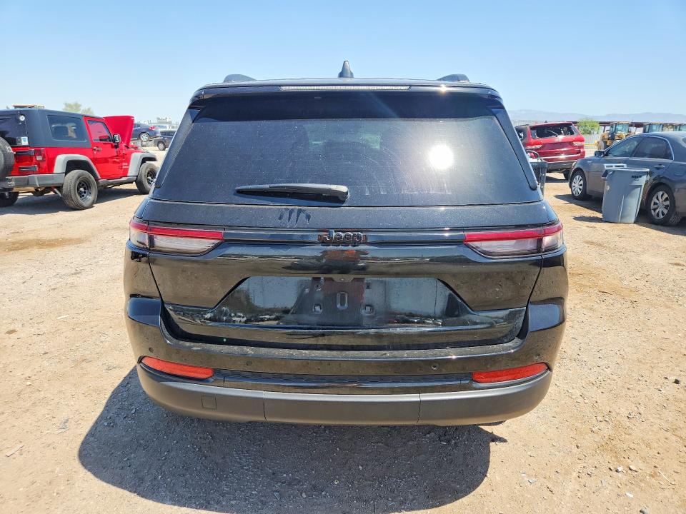 Продаж на аукціоні авто 2025 Jeep Grand Cherokee, vin: 1C4RJHAG0SC302243, номер лоту: 59336826