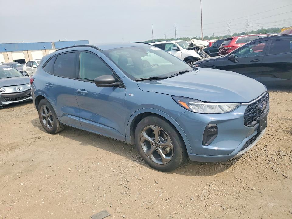 Продажа на аукционе авто 2023 Ford Escape, vin: 1FMCU0MN8PUA08191, номер лота: 61612436