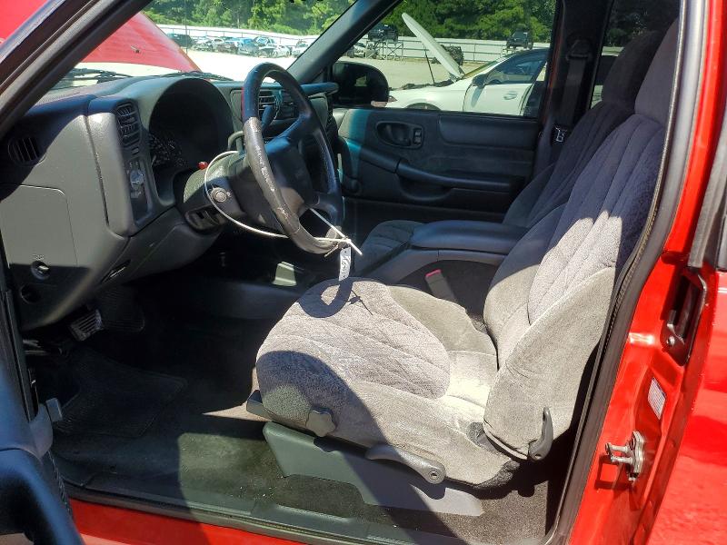 61577206 :رقم المزاد ، 1GTCS19W828103580 vin ، 2002 Gmc Sonoma مزاد بيع