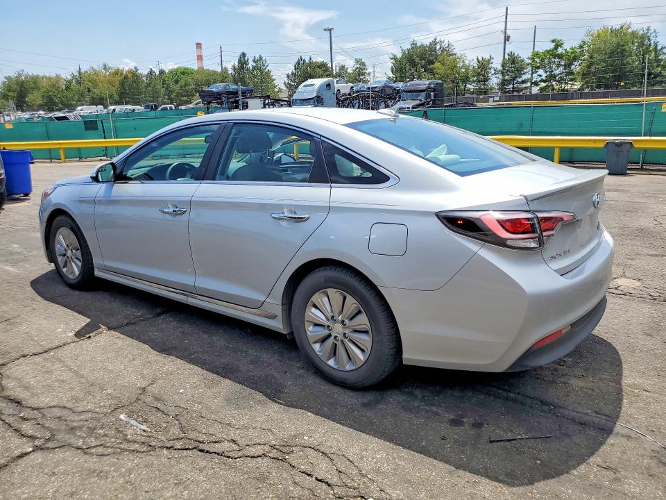 2017 Hyundai Sonata Hybrid მანქანა იყიდება აუქციონზე, vin: KMHE24L36HA067250, აუქციონის ნომერი: 62915146
