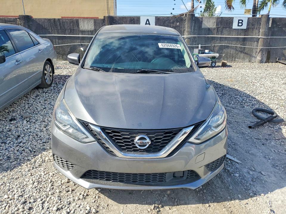 Продаж на аукціоні авто 2018 Nissan Sentra, vin: 3N1AB7AP8JY207829, номер лоту: 62068926