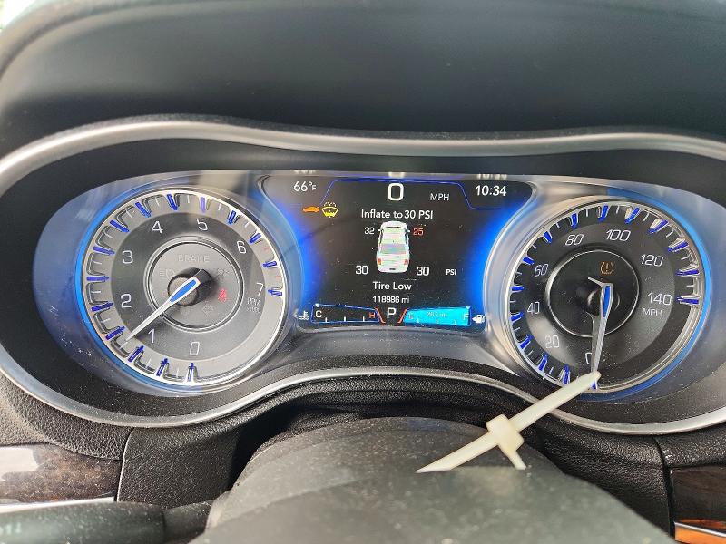 Продажа на аукционе авто 2015 Chrysler 300c, vin: 2C3CCAEGXFH766147, номер лота: 59652646