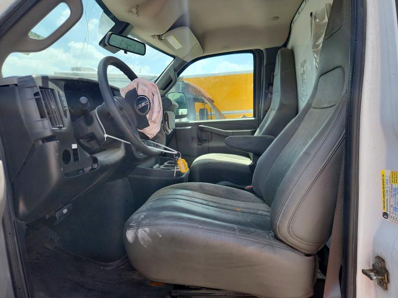 62263256 :رقم المزاد ، 1GD07RFP8N1165179 vin ، 2022 Gmc Savana مزاد بيع