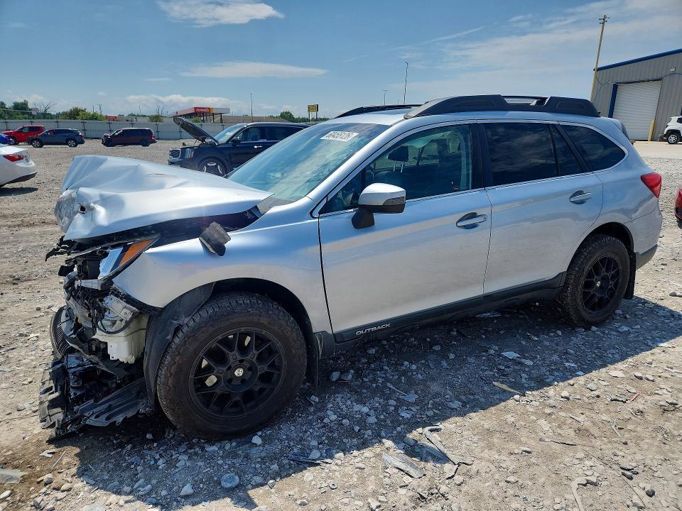 60455126 :رقم المزاد ، 4S4BSBLC4F3209796 vin ، 2015 Subaru Outback مزاد بيع