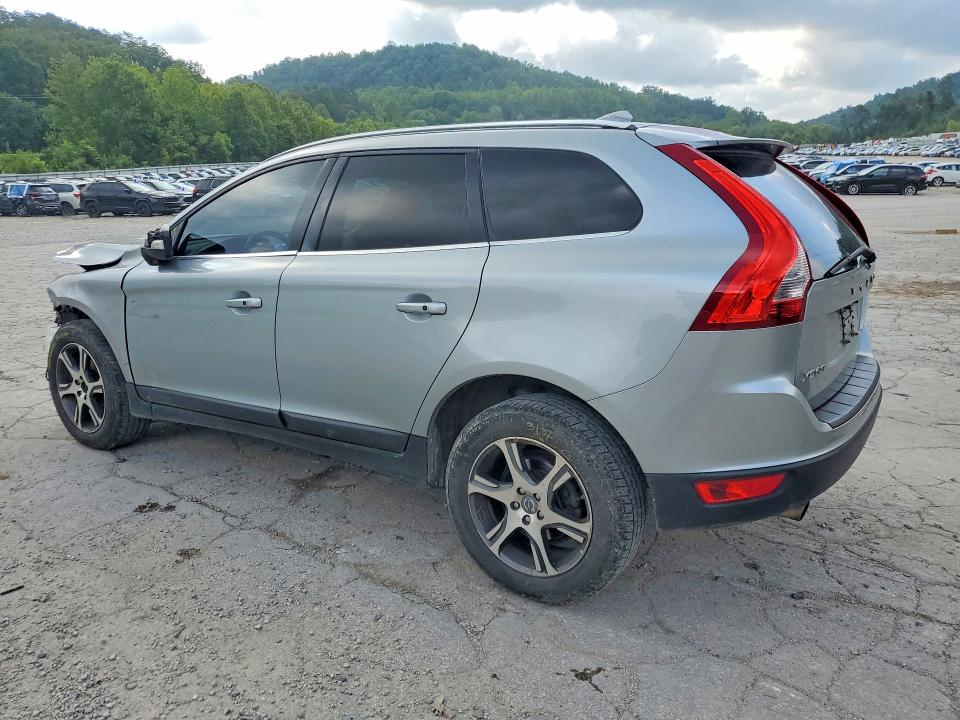 Продаж на аукціоні авто 2011 Volvo Xc60, vin: YV4902DZ4B2216854, номер лоту: 62243096