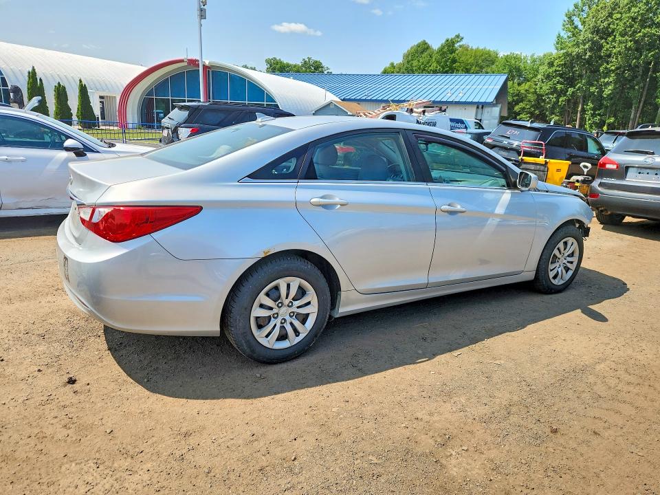 62011056 :رقم المزاد ، 5NPEB4AC0CH322208 vin ، 2012 Hyundai Sonata مزاد بيع