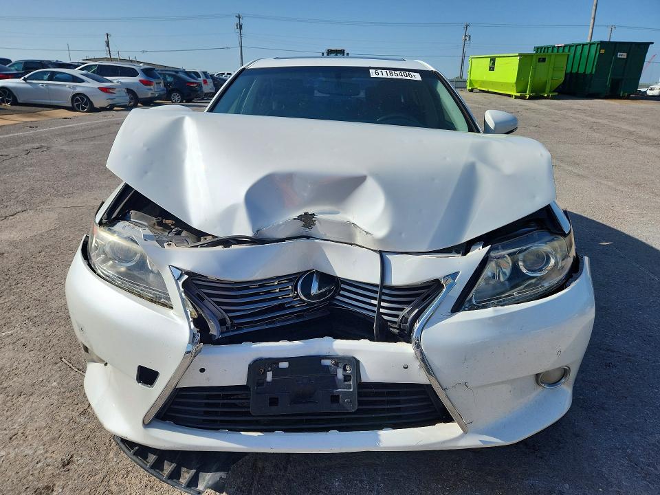 Продажа на аукционе авто 2015 Lexus Es, vin: JTHBK1GG3F2200376, номер лота: 61185406