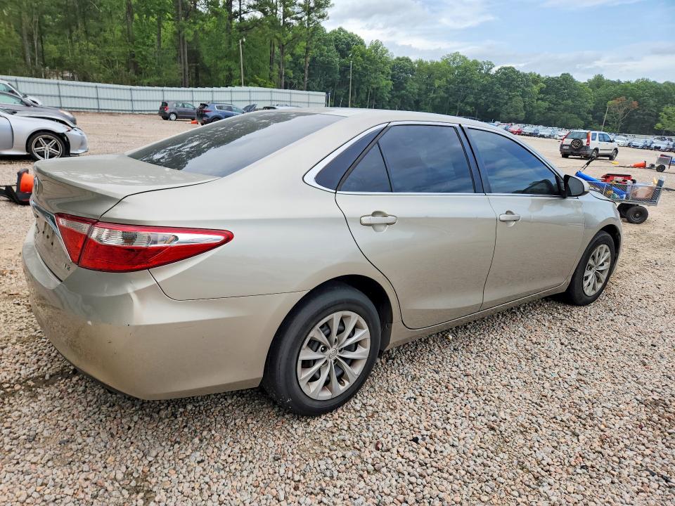 2015 Toyota Camry მანქანა იყიდება აუქციონზე, vin: 4T1BF1FK9FU993811, აუქციონის ნომერი: 62157736