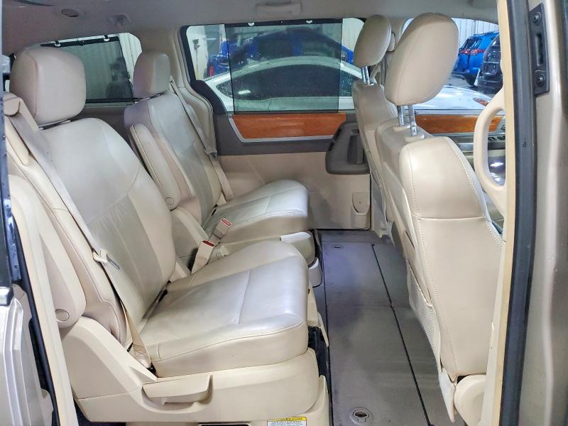 63541336 :رقم المزاد ، 2A8HR64X38R735665 vin ، 2008 Chrysler Town & Country مزاد بيع
