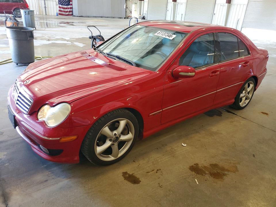 2005 Mercedes-benz C მანქანა იყიდება აუქციონზე, vin: WDBRF40JX5F716543, აუქციონის ნომერი: 61137346