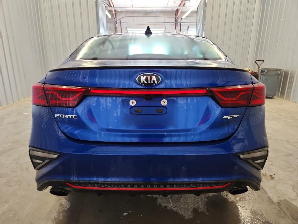 63334696 :رقم المزاد ، 3KPF44AC2ME313837 vin ، 2021 Kia Forte مزاد بيع