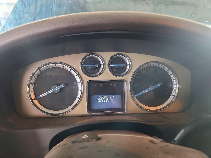 2011 Cadillac Escalade მანქანა იყიდება აუქციონზე, vin: 1GYS4KEF3BR400374, აუქციონის ნომერი: 61120896