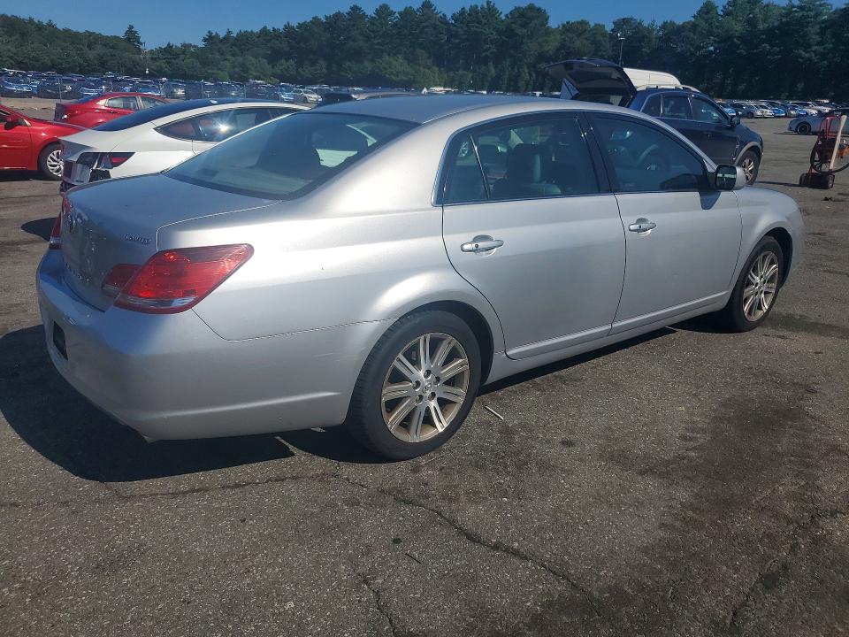 2006 Toyota Avalon მანქანა იყიდება აუქციონზე, vin: 4T1BK36BX6U162888, აუქციონის ნომერი: 61757256