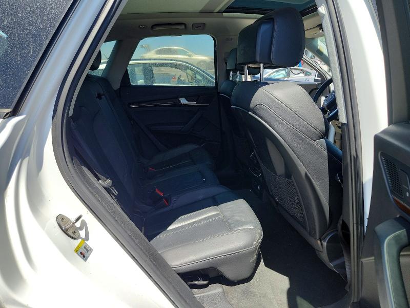59327276 :رقم المزاد ، WA1CNAFY0K2020283 vin ، 2019 Audi Q5 مزاد بيع