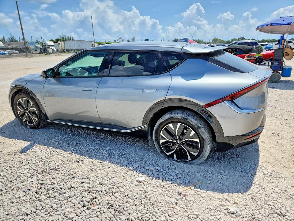 2023 Kia Ev6 მანქანა იყიდება აუქციონზე, vin: KNDC34LA3P5610245, აუქციონის ნომერი: 62220046