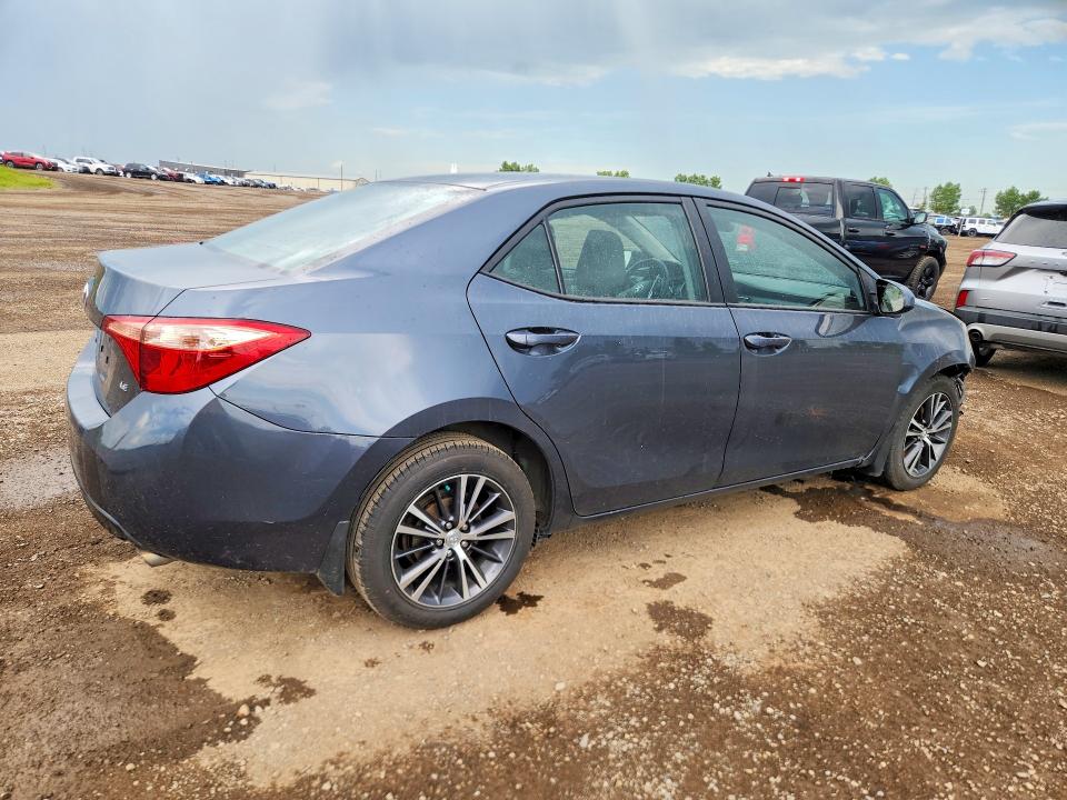 Продажа на аукционе авто 2017 Toyota Corolla, vin: 2T1BURHE2HC888561, номер лота: 59633946