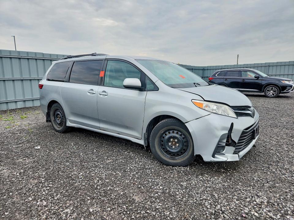 62954226 :رقم المزاد ، 5TDKZ3DC3LS067116 vin ، 2020 Toyota Sienna مزاد بيع