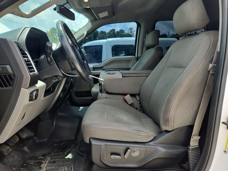 60844756 :رقم المزاد ، 1FTEW1CF6FKE98373 vin ، 2015 Ford F150 مزاد بيع