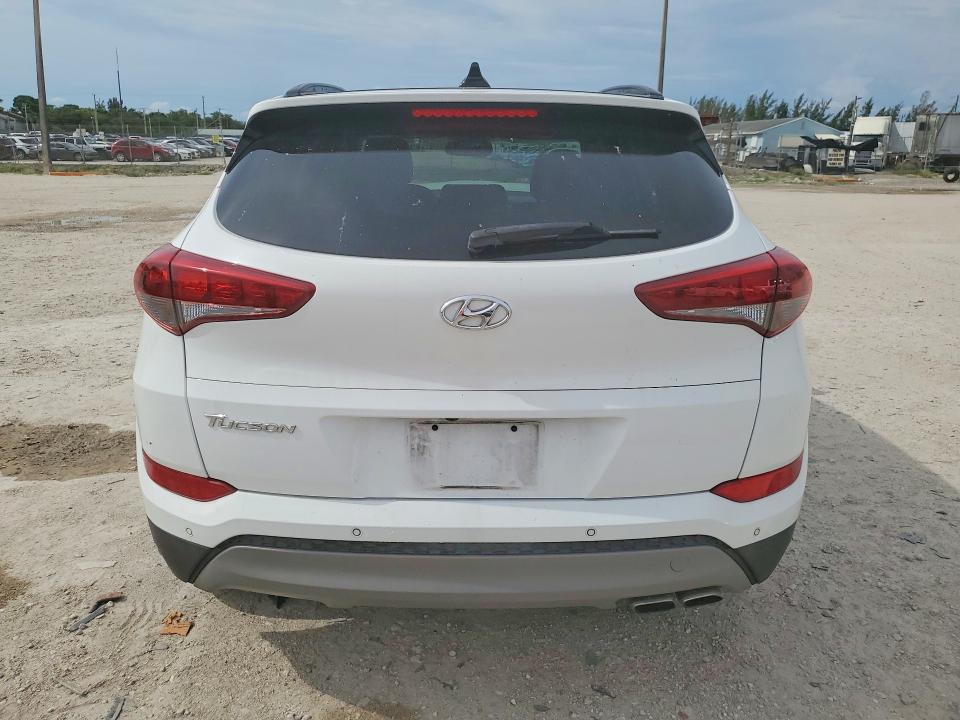 Продажа на аукционе авто 2018 Hyundai Tucson, vin: KM8J33A28JU809734, номер лота: 63046126