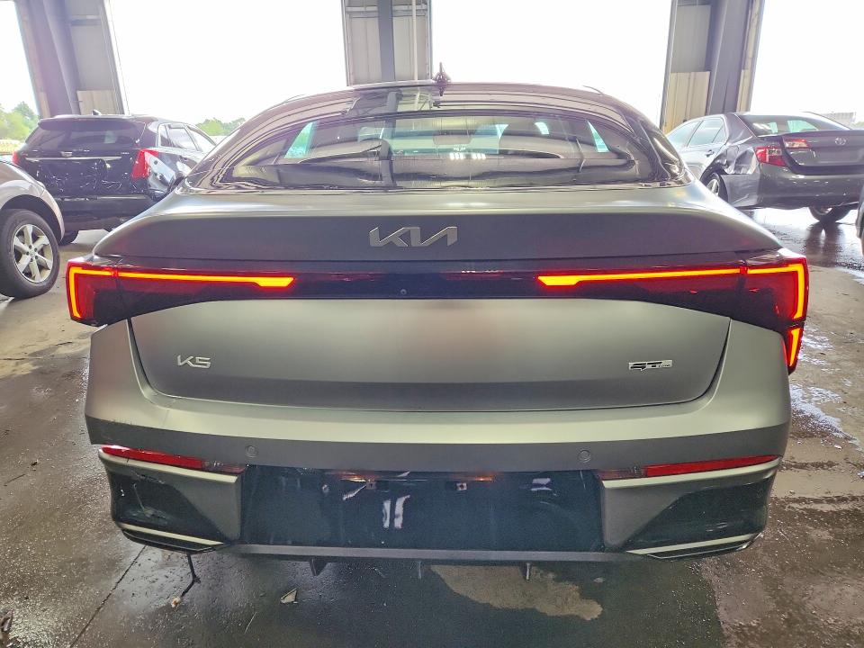 2025 Kia K5 მანქანა იყიდება აუქციონზე, vin: KNAG64J75S5367706, აუქციონის ნომერი: 61861836