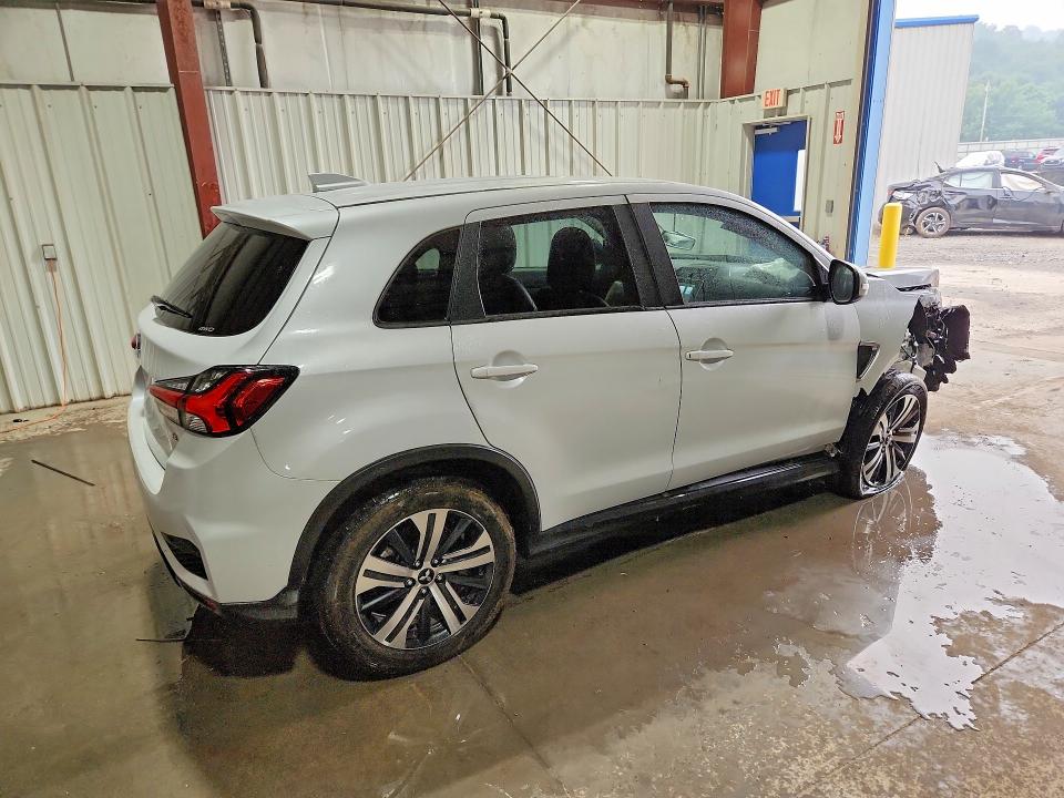 2025 Mitsubishi Outlander Sport მანქანა იყიდება აუქციონზე, vin: JA4ARUAU3SU012832, აუქციონის ნომერი: 61128146
