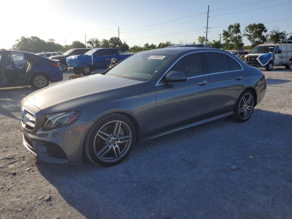 Продажа на аукционе авто 2019 Mercedes-benz E, vin: WDDZF4JB4KA689072, номер лота: 61998906