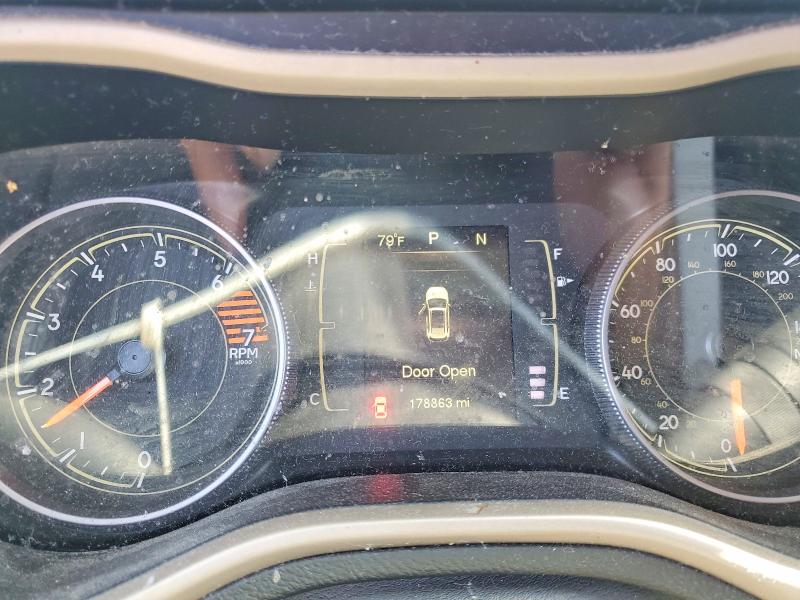 2016 Jeep Cherokee მანქანა იყიდება აუქციონზე, vin: 1C4PJLCB0GW351296, აუქციონის ნომერი: 59705286