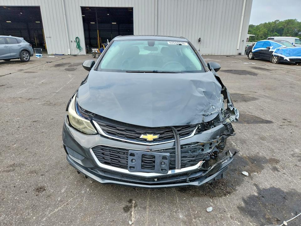 Aukcja sprzedaży 2018 Chevrolet Cruze, vin: 3G1BE6SM9JS654303, numer aukcji: 62644916