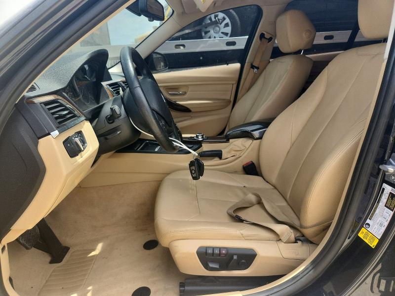 2013 Bmw 328 მანქანა იყიდება აუქციონზე, vin: WBA3A5C52DJ461700, აუქციონის ნომერი: 61011766