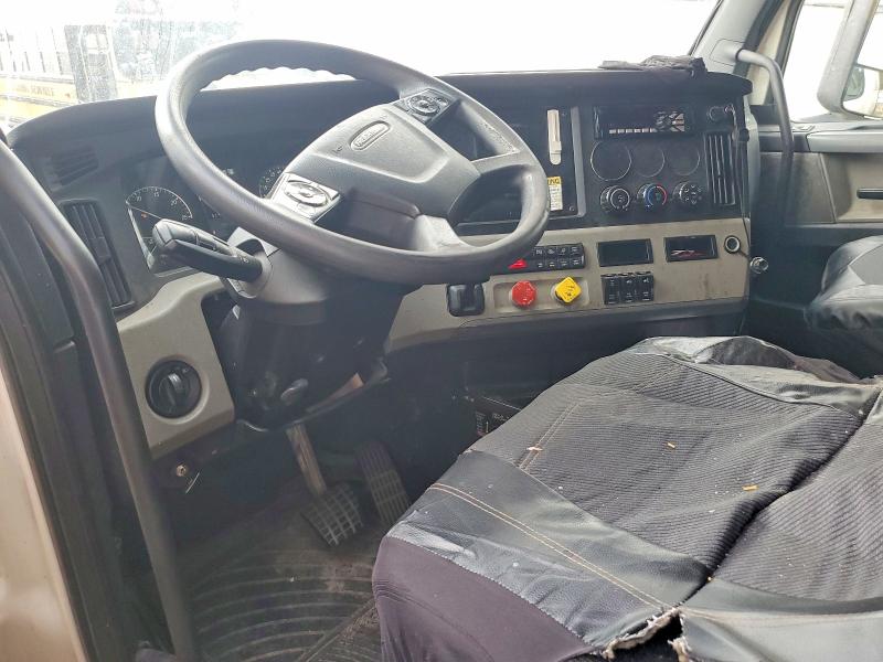 Продаж на аукціоні авто 2019 Freightliner Cascadia 126, vin: 1FUJHHDR1KLKV6937, номер лоту: 60618446