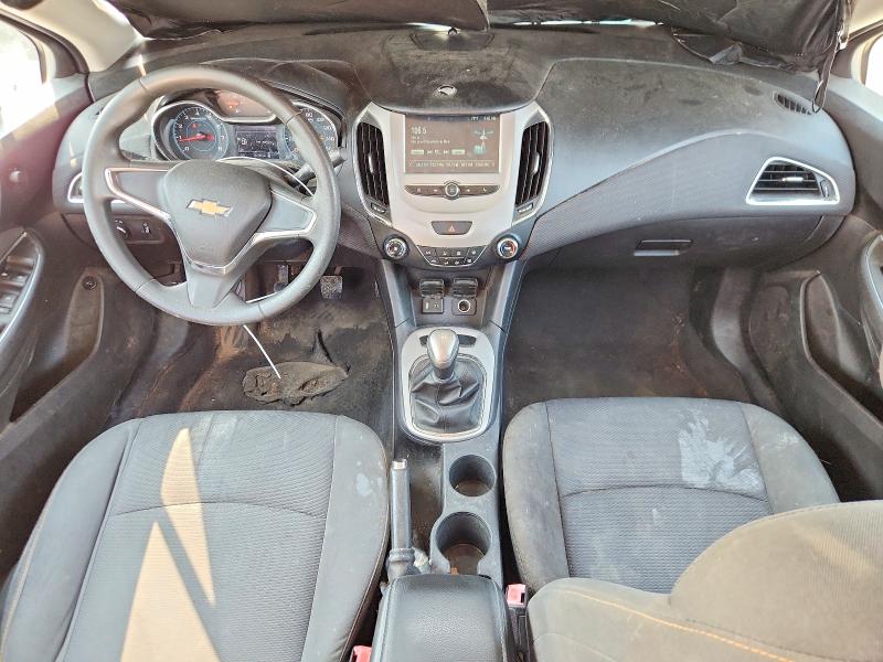 62653306 :رقم المزاد ، 1G1BB5SM5J7203998 vin ، 2018 Chevrolet Cruze مزاد بيع