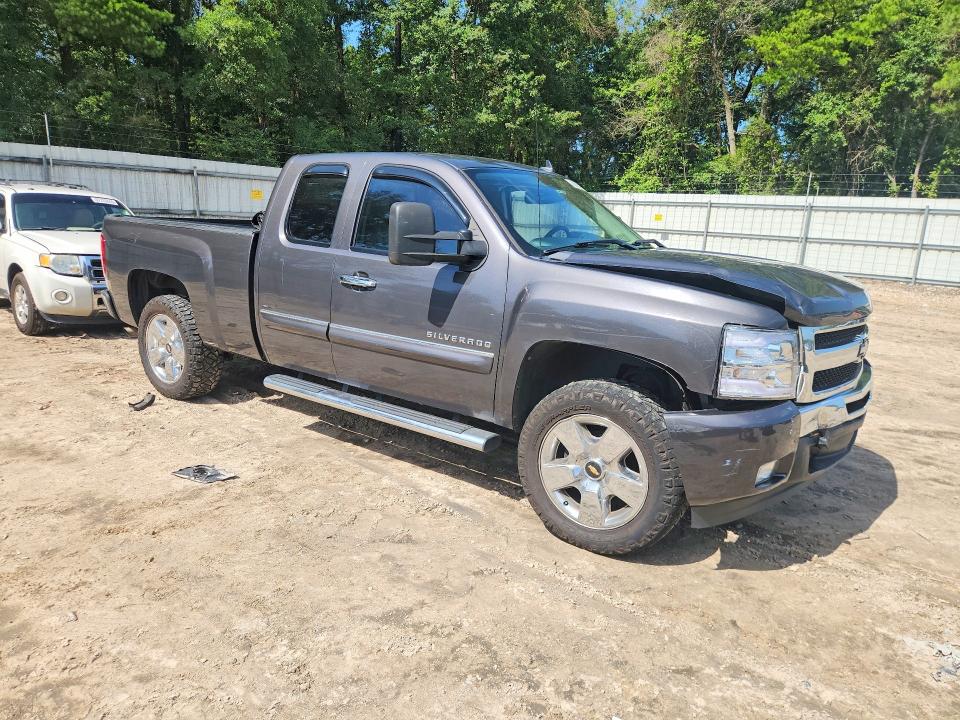 Продаж на аукціоні авто 2011 Chevrolet Silverado, vin: 1GCRCSE09BZ290126, номер лоту: 62252346