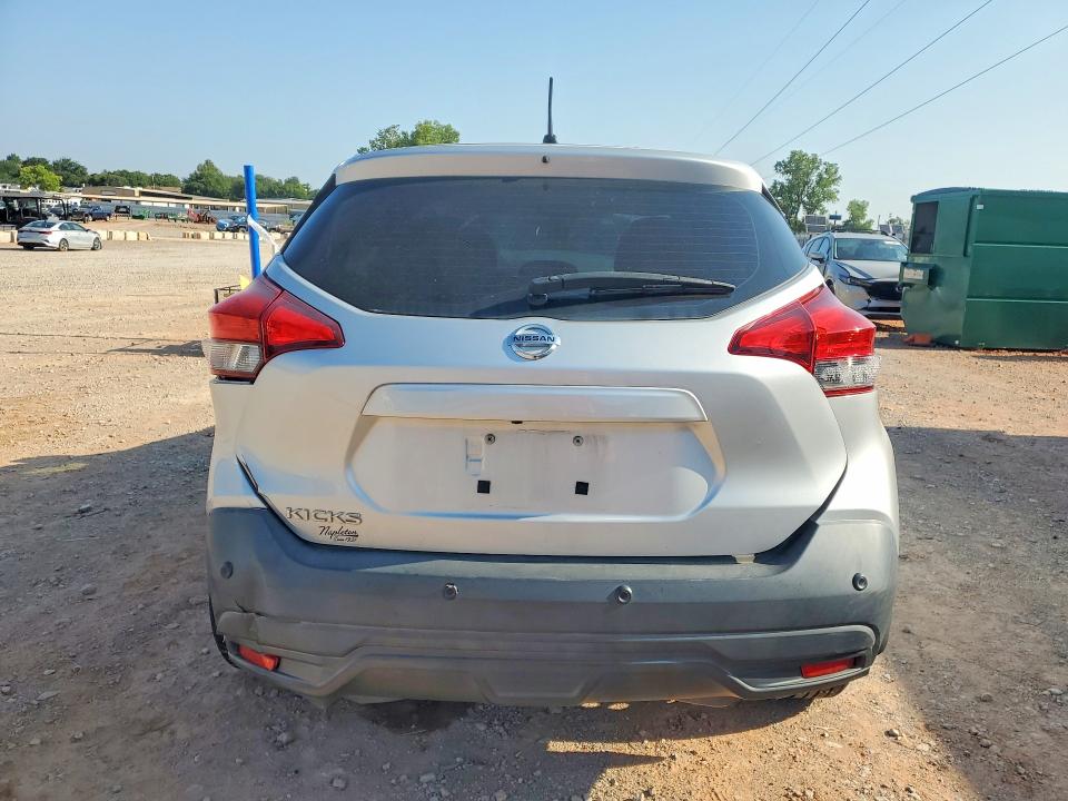62061266 :رقم المزاد ، 3N1CP5BV8LL485335 vin ، 2020 Nissan Kicks مزاد بيع