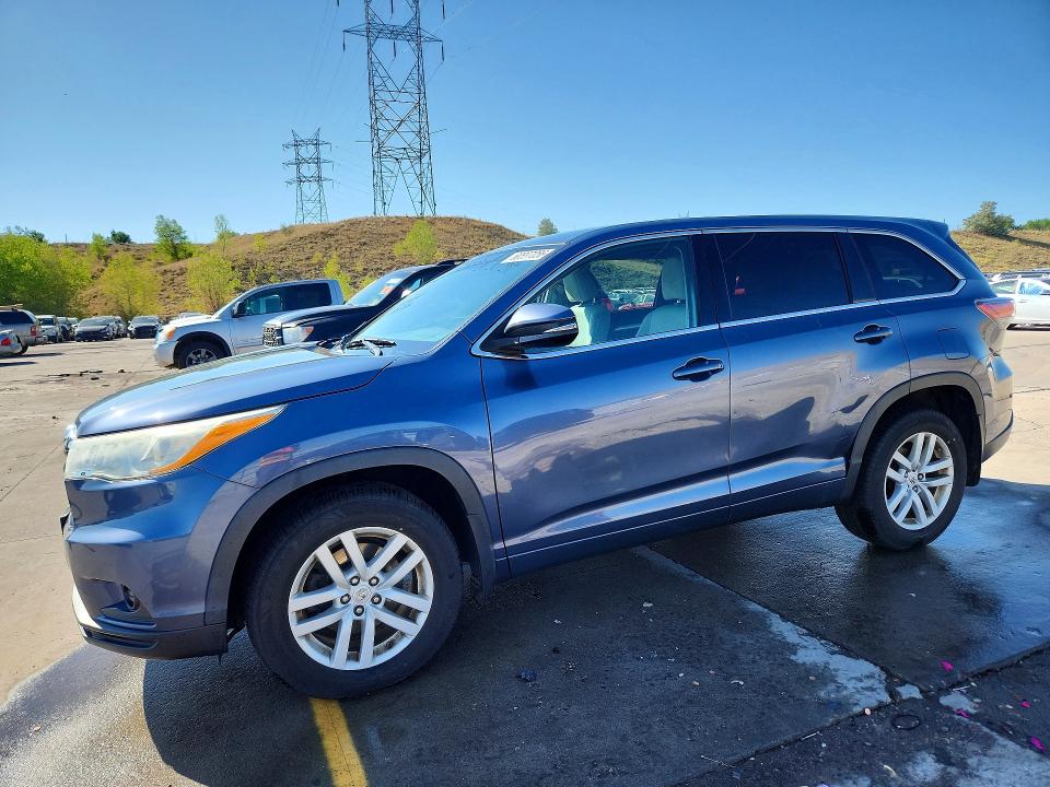Продажа на аукционе авто 2015 Toyota Highlander, vin: 5TDBKRFH5FS217537, номер лота: 60897056