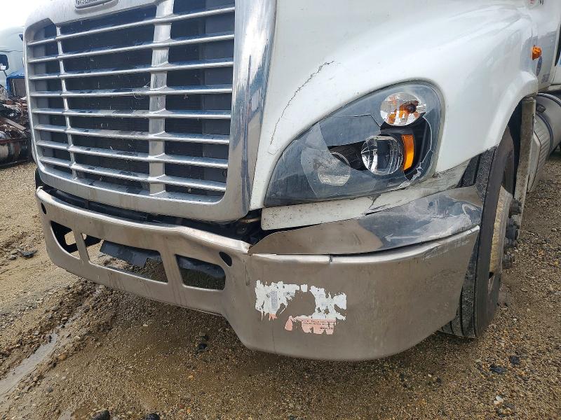 Продажа на аукционе авто 2020 Freightliner Cascadia 125, vin: 3AKJGLDR2LDLU5593, номер лота: 60582616