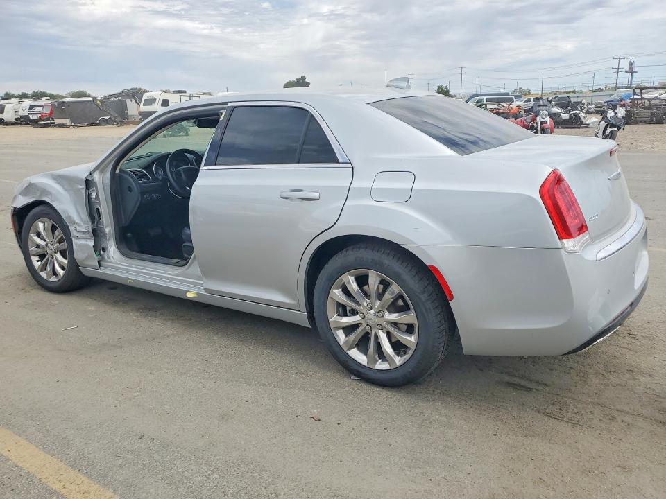 2021 Chrysler 300 მანქანა იყიდება აუქციონზე, vin: 2C3CCARG8MH550465, აუქციონის ნომერი: 60797736