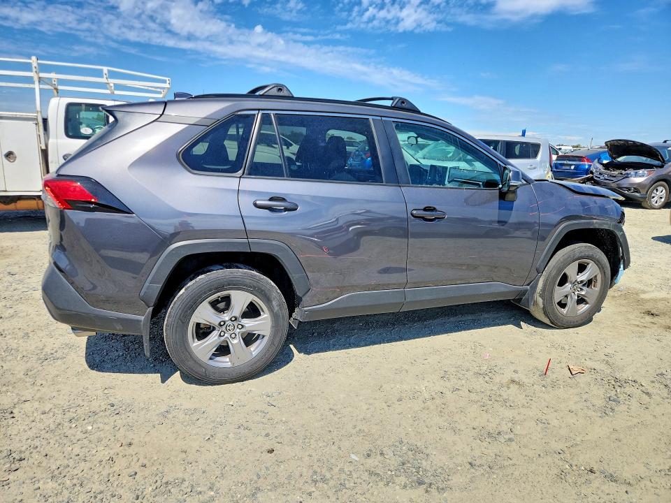 61939286 :رقم المزاد ، 2T3P1RFV5PW369056 vin ، 2023 Toyota Rav4 مزاد بيع