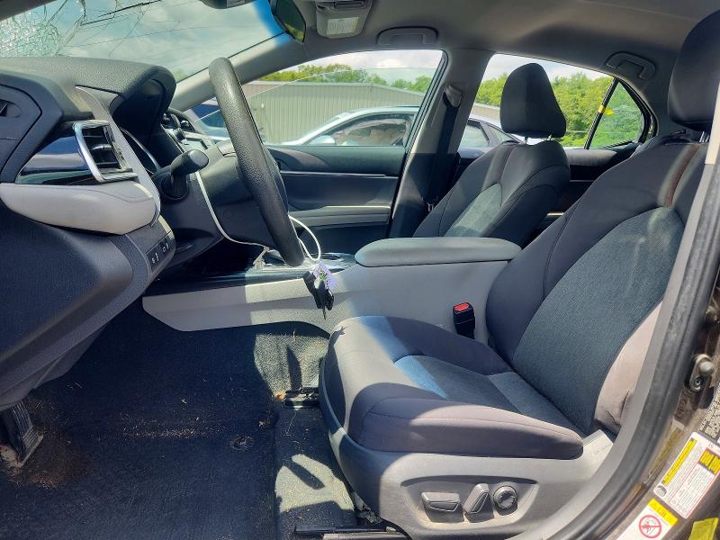 Продаж на аукціоні авто 2018 Toyota Camry, vin: 4T1B11HK8JU501709, номер лоту: 60260616