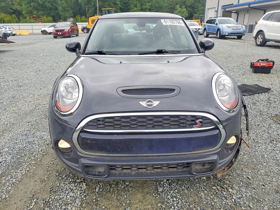 61102706 :رقم المزاد ، WMWXM7C50ET985941 vin ، 2014 Mini Cooper مزاد بيع