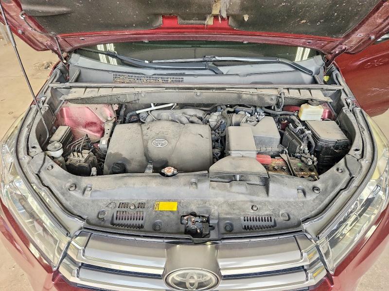 61382656 :رقم المزاد ، 5TDDZRFH0JS834857 vin ، 2018 Toyota Highlander مزاد بيع