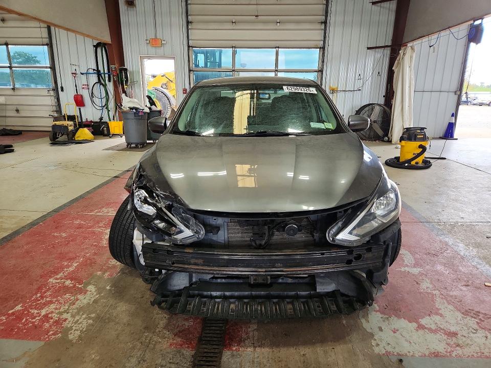 2016 Nissan Sentra მანქანა იყიდება აუქციონზე, vin: 3N1AB7AP5GY240120, აუქციონის ნომერი: 62989326