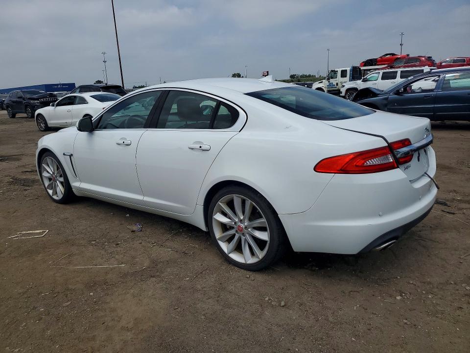 60835506 :رقم المزاد ، SAJWA0F78F8U53919 vin ، 2015 Jaguar Xf مزاد بيع