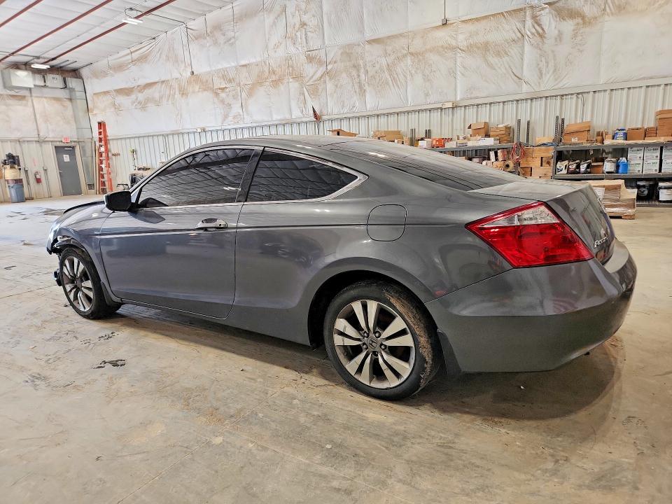61721526 :رقم المزاد ، 1HGCS1B36AA012025 vin ، 2010 Honda Accord مزاد بيع