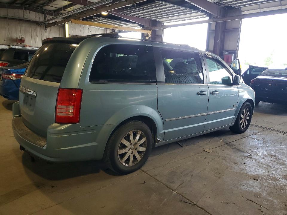 2009 Chrysler Town & Country მანქანა იყიდება აუქციონზე, vin: 2A8HR541X9R675181, აუქციონის ნომერი: 61617926