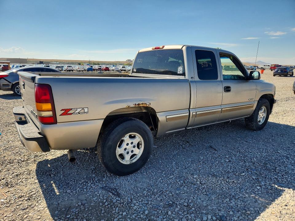 2001 Chevrolet Silverado 1500 მანქანა იყიდება აუქციონზე, vin: 2GCEK19T111352464, აუქციონის ნომერი: 62908236
